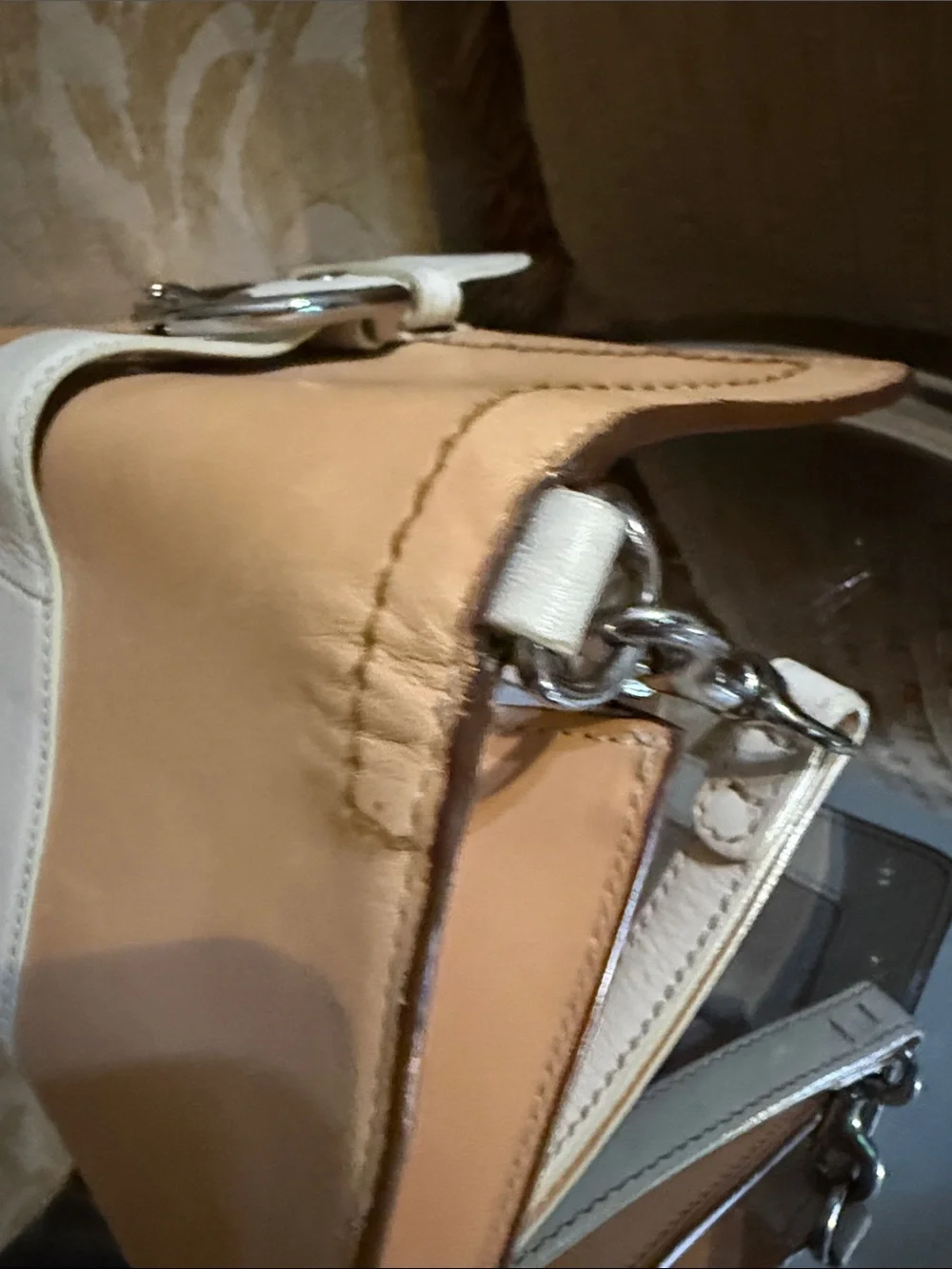 Coach Hampton Soho Leather Buckle Clutch Wristlet Wallet EUC